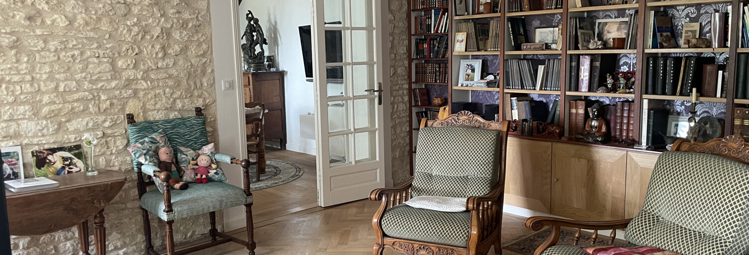 Maison 8 Pièces 244 m² à vendre à La Brousse (17160)