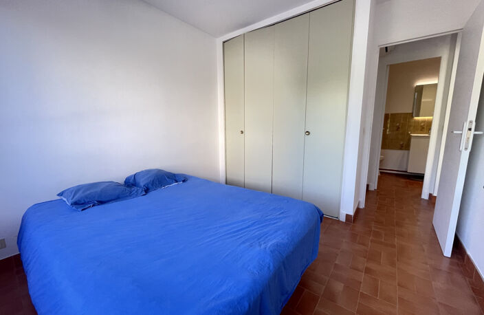 Appartement T2 + cabine. Parking. — photo 4