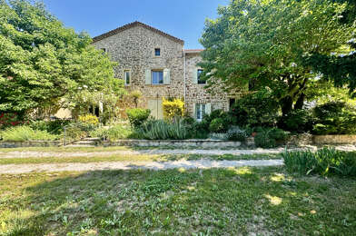 Maison 15 pièces 590000 €