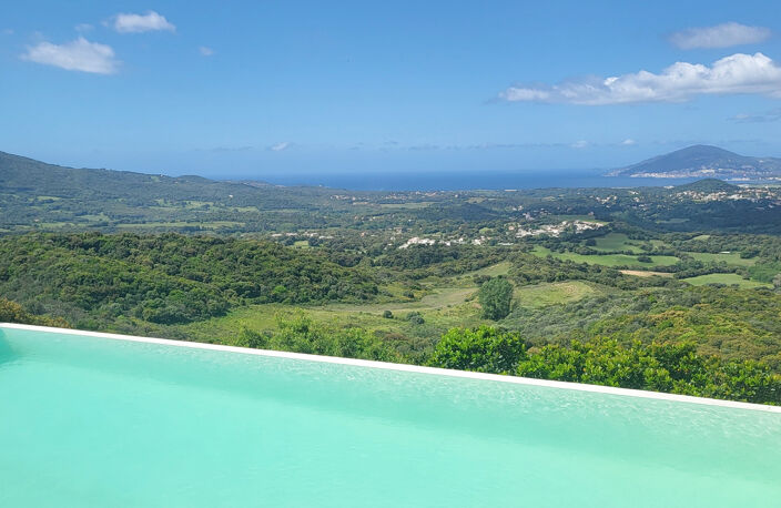 VILLA VUE MER 240 M2 - PROCHE D'AJACCIO — photo 3