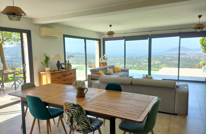 VILLA VUE MER 240 M2 - PROCHE D'AJACCIO — photo 4