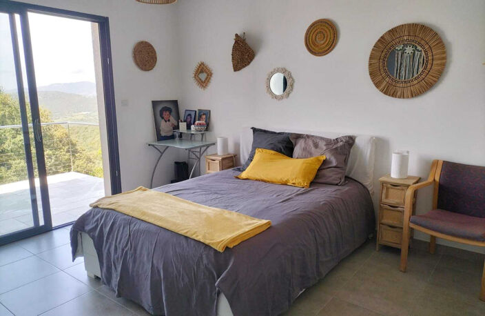 VILLA VUE MER 240 M2 - PROCHE D'AJACCIO — photo 5