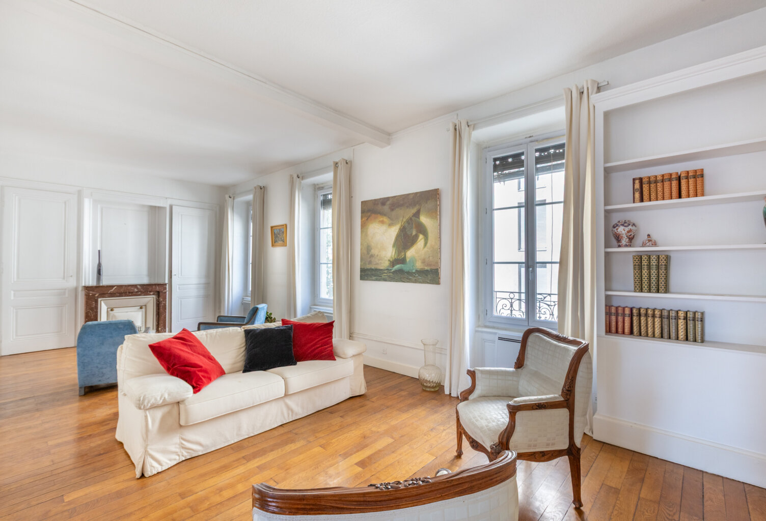 Appartement de charme - 114 m2 - Villeurbanne centre — photo 1