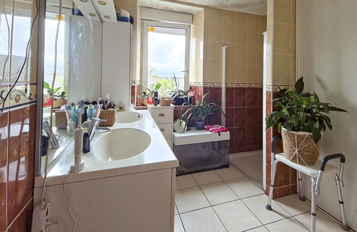 Appartement avec garages et cour privative, cœur de bourg  Plestin-les-Grèves — photo 5