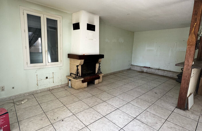 Ténement immobilier composé de deux maisons avec terrain — photo 3