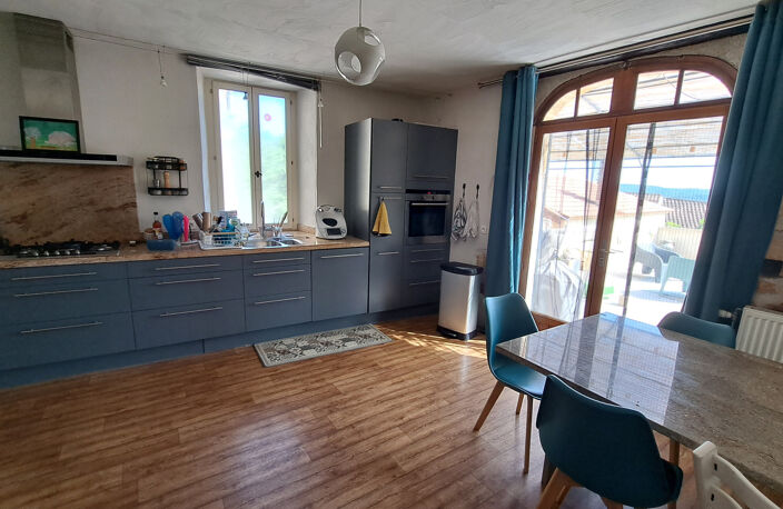 Bel ensemble en pierre avec deux logements indépendants au c — photo 3