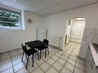 APPARTEMENT MEUBLÉ RENOVÉ AU REZ DE JARDIN - PONT DE ROIDE — photo 3