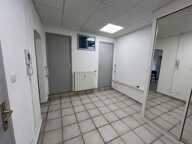 APPARTEMENT MEUBLÉ RENOVÉ AU REZ DE JARDIN - PONT DE ROIDE — photo 4