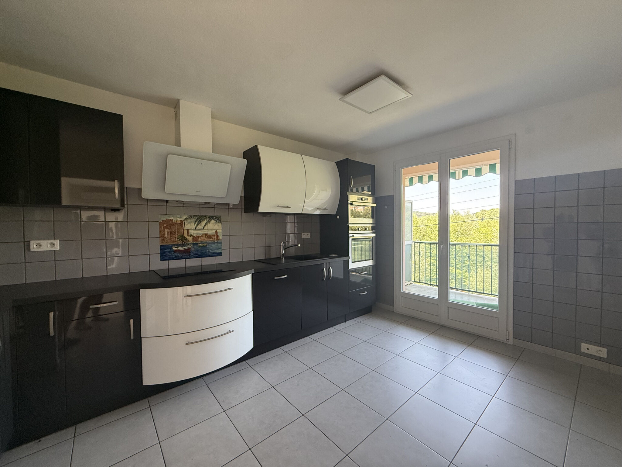 Appartement  T4 à louer Amélie-les-Bains-Palalda 66110