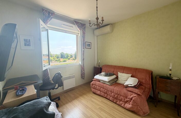 MAGNIFIQUE T3 DERNIER ETAGE — photo 5