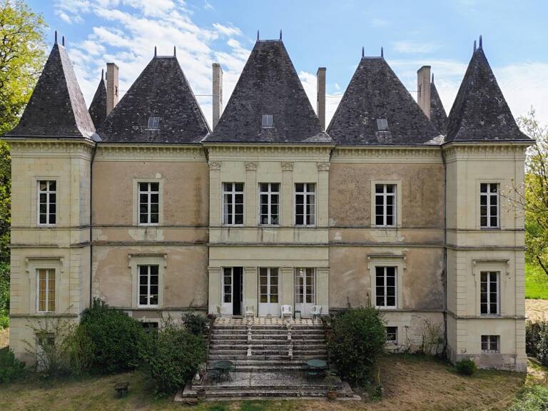 Château 19éme proche de Saumur (49) — photo 1