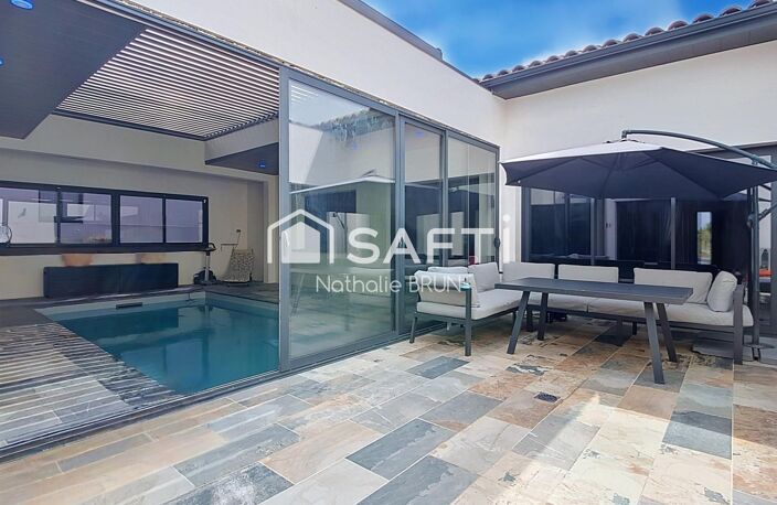 Villa contemporaine de plain pied de 240 m² sur 801 m² de terrain — photo 2