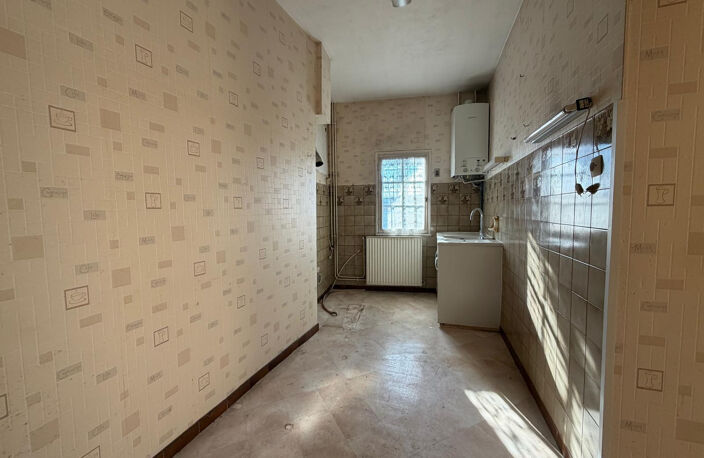 LA GRAND CROIX - Maison de Ville avec travaux 88m2 et jardin — photo 4