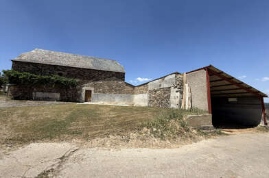 Maison  64500 €