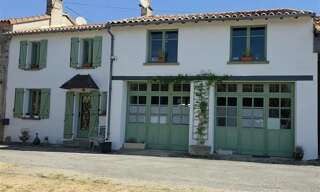Maison 8 Pièces 139 m² à vendre à Droux (87190)