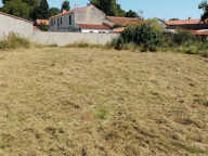 BEAU TERRAIN CONSTRUCTIBLE DE 788 M2 VIABILISE. A 10 MN DE L — photo 4