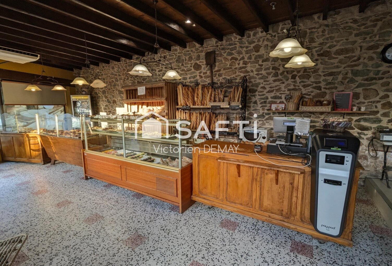 Boulangerie - four à bois — photo 1