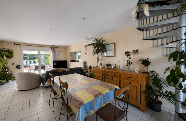 Maison individuelle 4 pièces avec piscine et garage + appart — photo 4