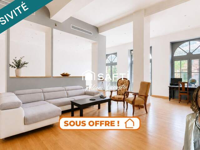 Maison de caractère avec jardin, terrasse et potentiel — photo du bien