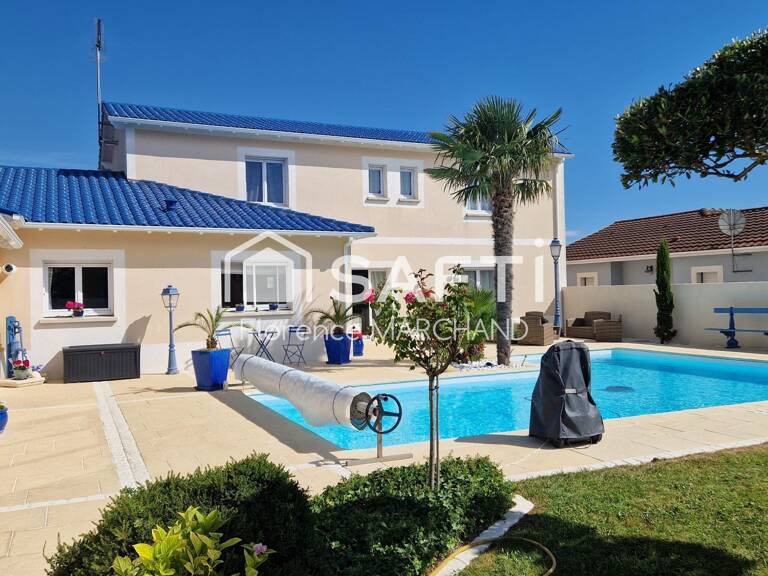 VILLA D'EXCEPTION À CHÂTELAILLON-PLAGE: L'ÉLÉGANCE, LE CONFORT ET BELLES PRESTATIONS — photo 1