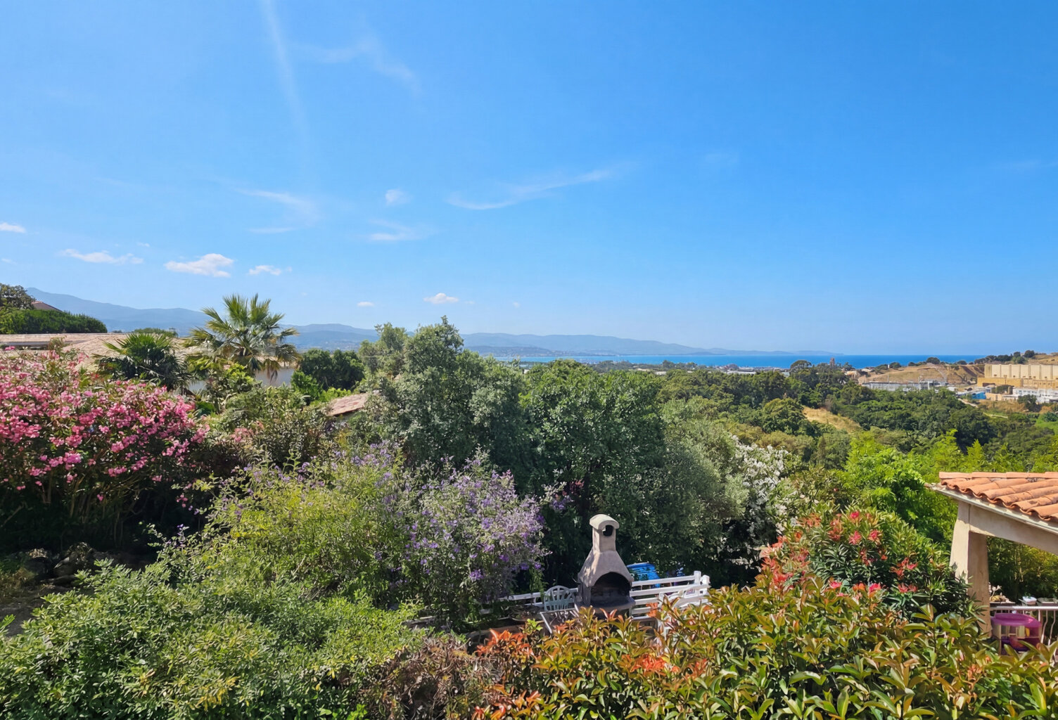 AJACCIO Villa Duplex T3 + T2 vue mer — photo 1