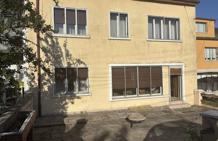 Fameck, maison de rapport — photo 2