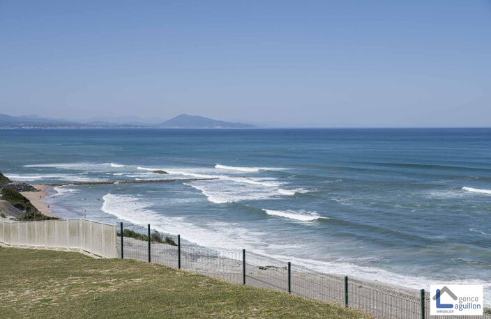 GRAND T2 BIS DANS RESIDENCE DE TOURISME A BIARRITZ — photo 2