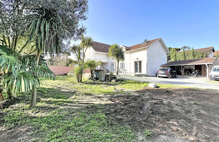 ANGLET   LIMITE BIARRITZ | MAISON FAMILIALE DE 134 m2 AVEC F — photo 4