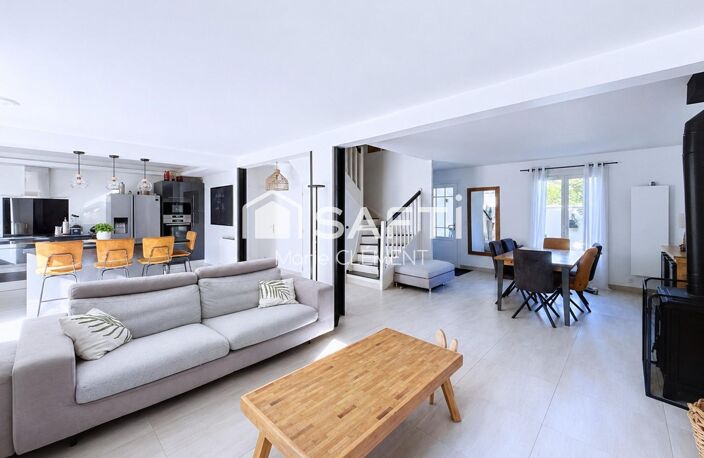 Magnifique maison individuelle de 135 m2, 4 chambres, double garage, terrain de 696 m2 sans vis à vis. — photo 2