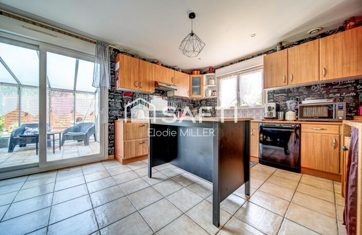 3 Chambres, bureau, véranda et jardin : Une maison pensée pour la vie de famille ! — photo 4