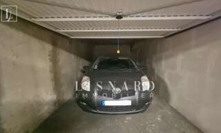 Garage  13 m² à vendre à Vallauris (06220)
