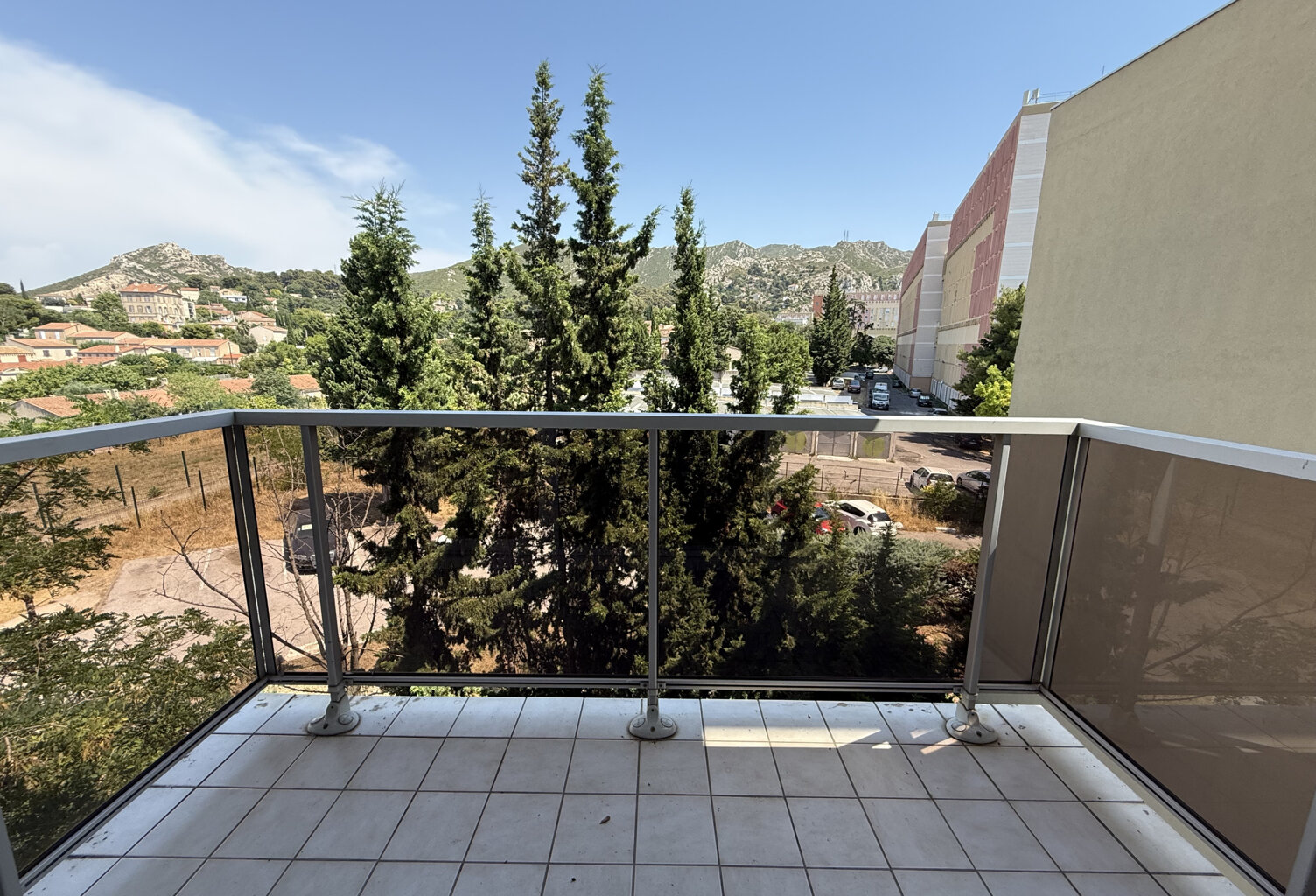 Trés beau T4 de 63,77m2 LC,avec balcon — photo 1