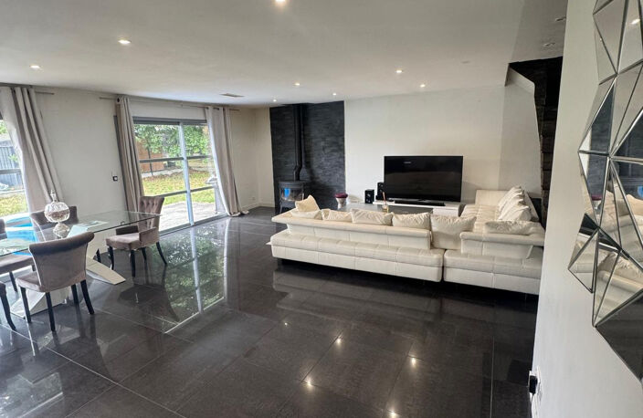 Jolie maison T5 — photo 2