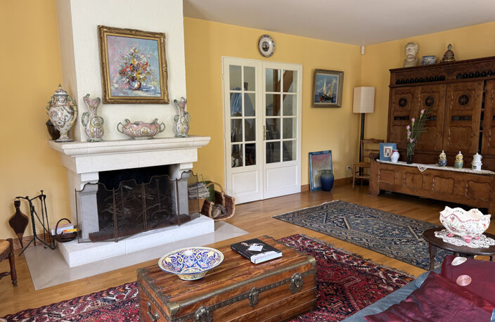 Sucy-en-Brie   Quartier du Fort, belle maison familiale au c — photo 5