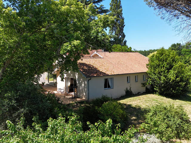 Maison de campagne — photo du bien