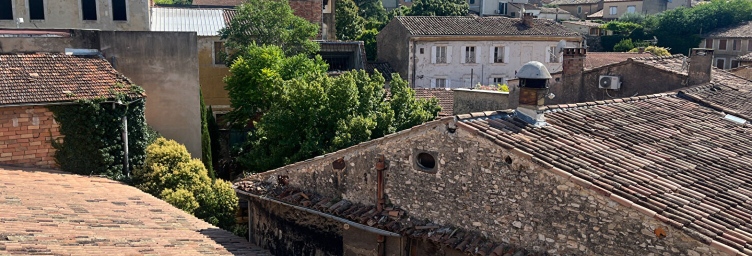 Immeuble  160 m² à vendre à Apt (84400)