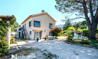Maison 5 Pièces 157 m² à vendre à Taillades (84300)