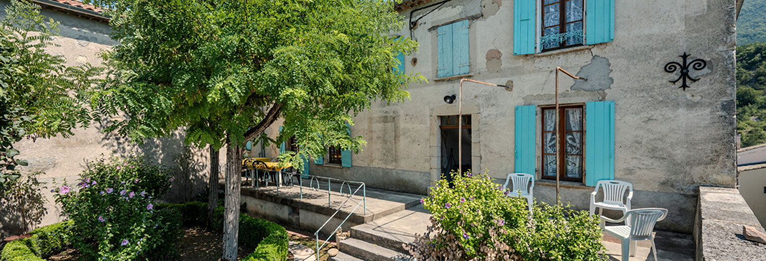 Maison 14 Pièces 266 m² à vendre à Salérans (05300)