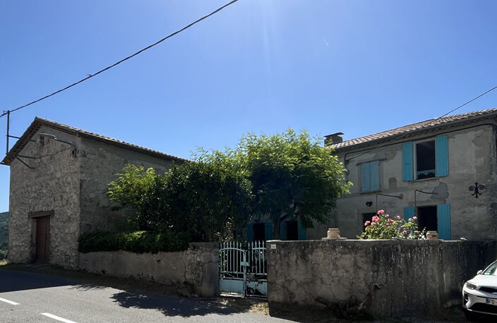 Maison Salerans 14 pièce(s) 266 m2 — photo 3