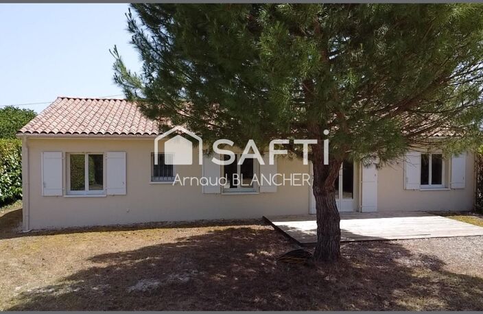 Pavillon plain-pied, quatre chambres, salle de bain, garage, jardin. — photo 2