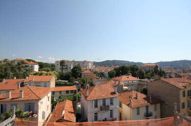 Appartement 3 pièces 957 €