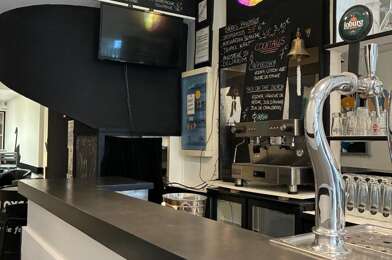 Commerce 6 pièces 85000 €