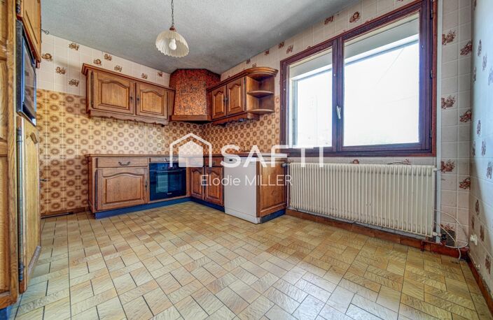 Maison à transformer sur 850 m² de terrain, au calme d'une impasse — photo 4