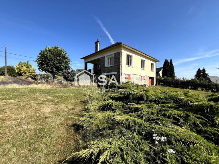 MAISON AVEC DÉPENDANCE ET TERRAIN — photo 1