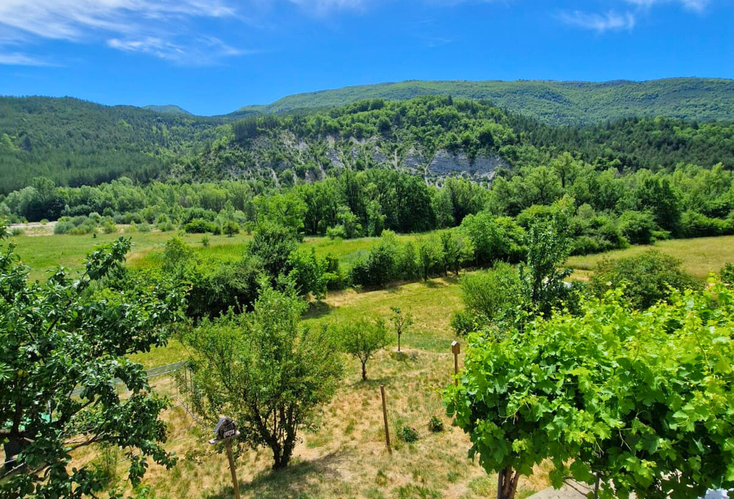 Maison 110 m2 Barret-sur-Méouge, proche Sisteron — photo 1