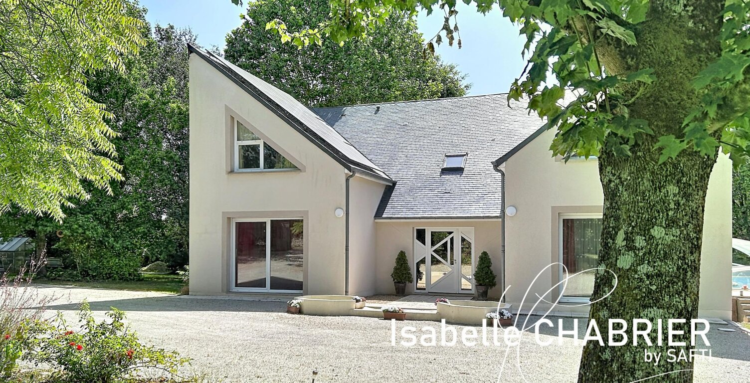 NOTRE DAME DU PE, MAISON AVEC PISCINE ET GRAND TERRAIN — photo 1