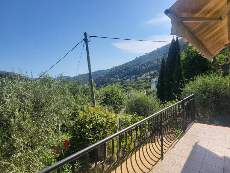 Haut de villa F3 - terrasse, jardin et cave - Cantaron — photo 1