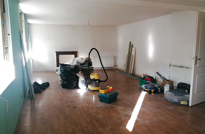 immeuble 258 m2 avec 1 local commercial et 2 appartements — photo 3
