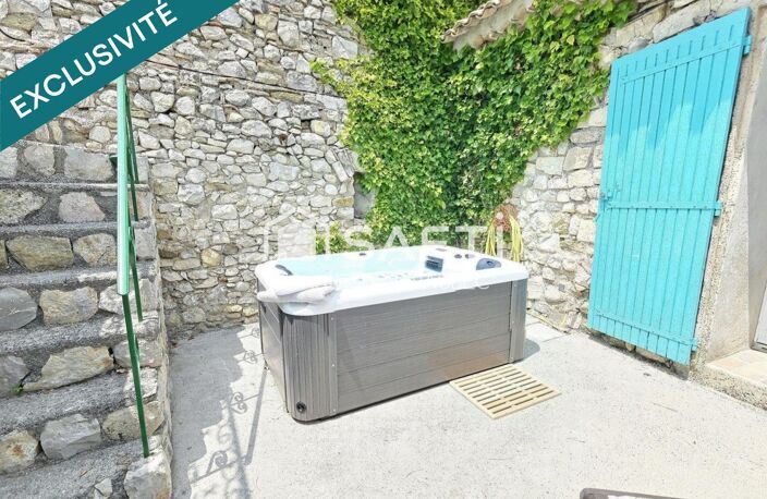 Une maison de caractère en pierre, avec jacuzzi et vue panoramique, pour vivre la Provence autrement. — photo 4