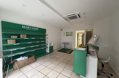 Local Commercial 170 m2 — photo du bien